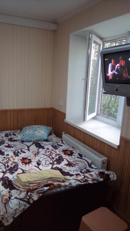 1-Я Слободская, 17А, Угол Проспекта Центрального, 3 Дивана, Wi-Fi, Отдельный Вход. Mykolaiv Exterior foto